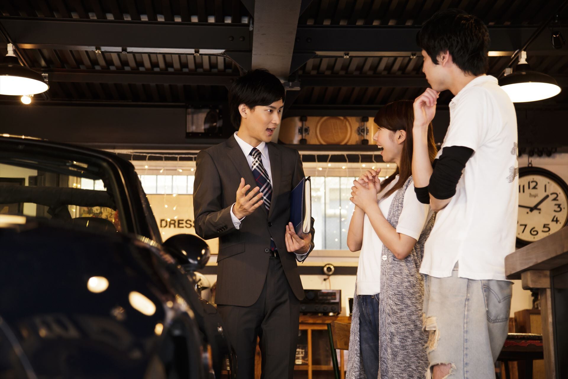 お客様の要望に合った車やカーライフを提案