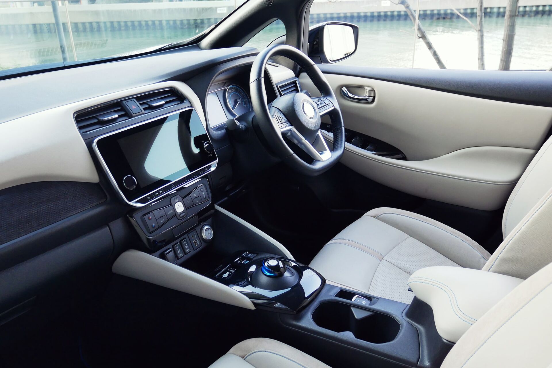 3年落ち:予算と性能のバランス例